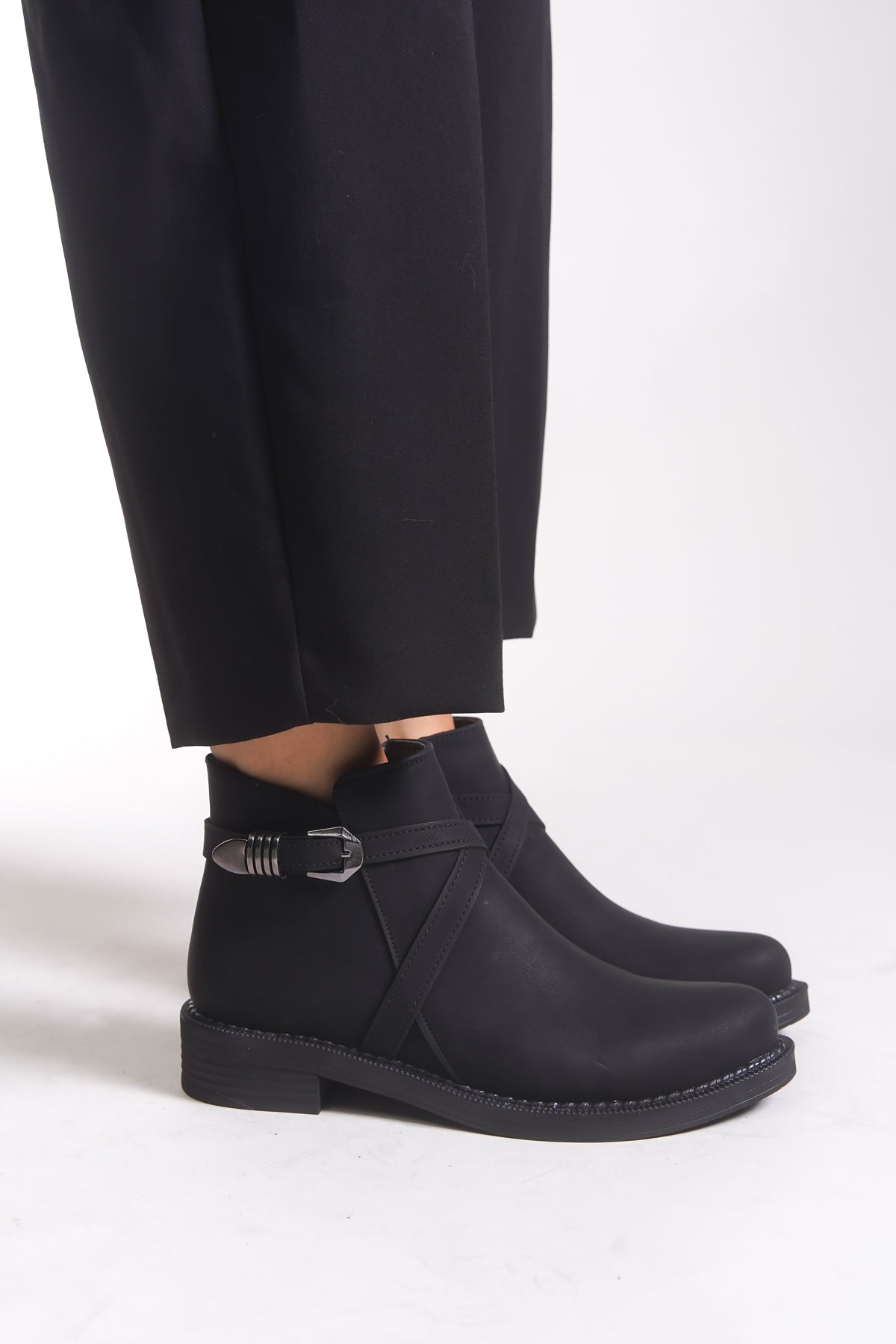 Riccon Kyravien Kadın Bot 0012403