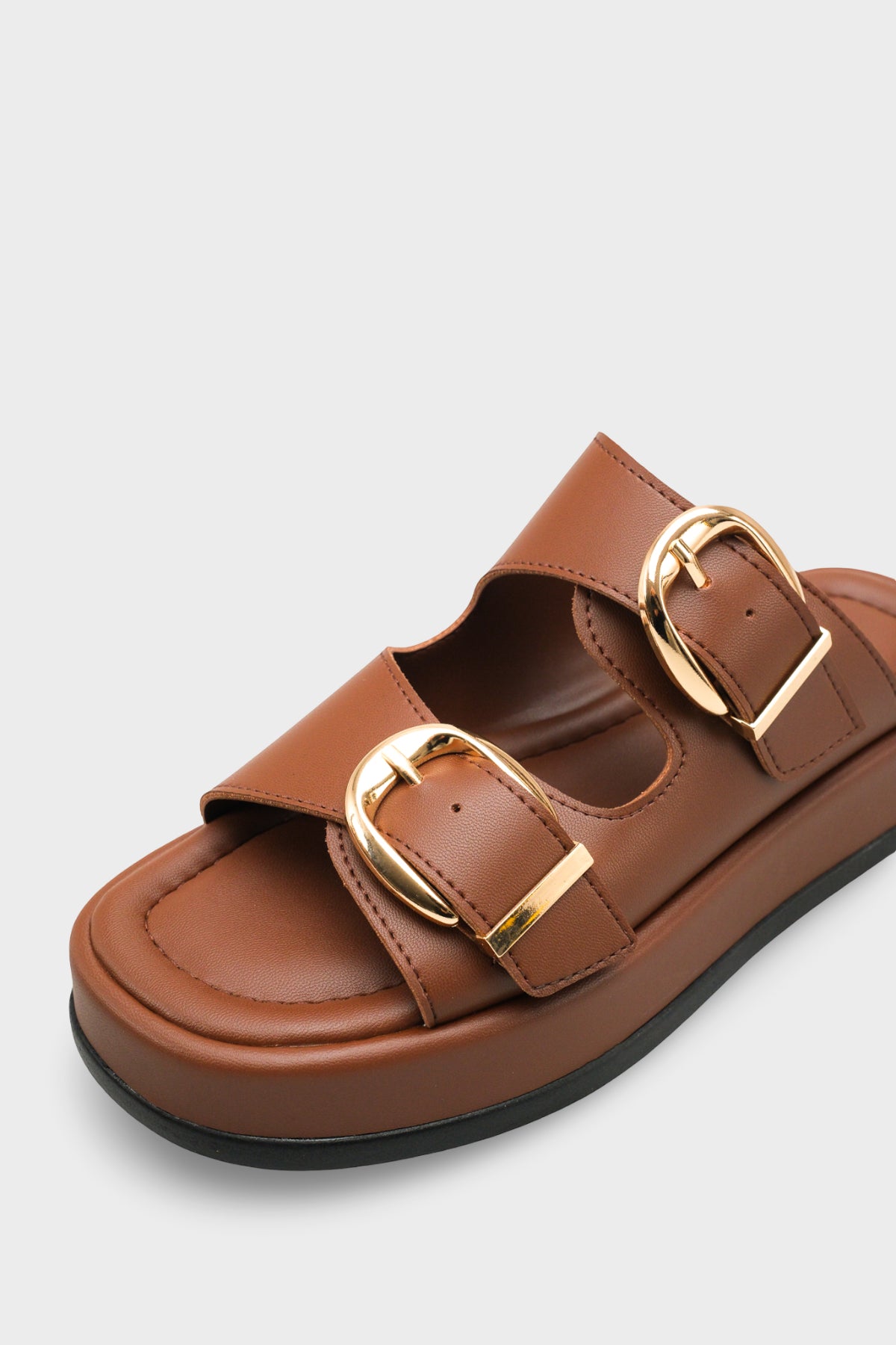 Riccon Kadın Çift Tokalı Terlik 0012683 Kahverengi Cilt