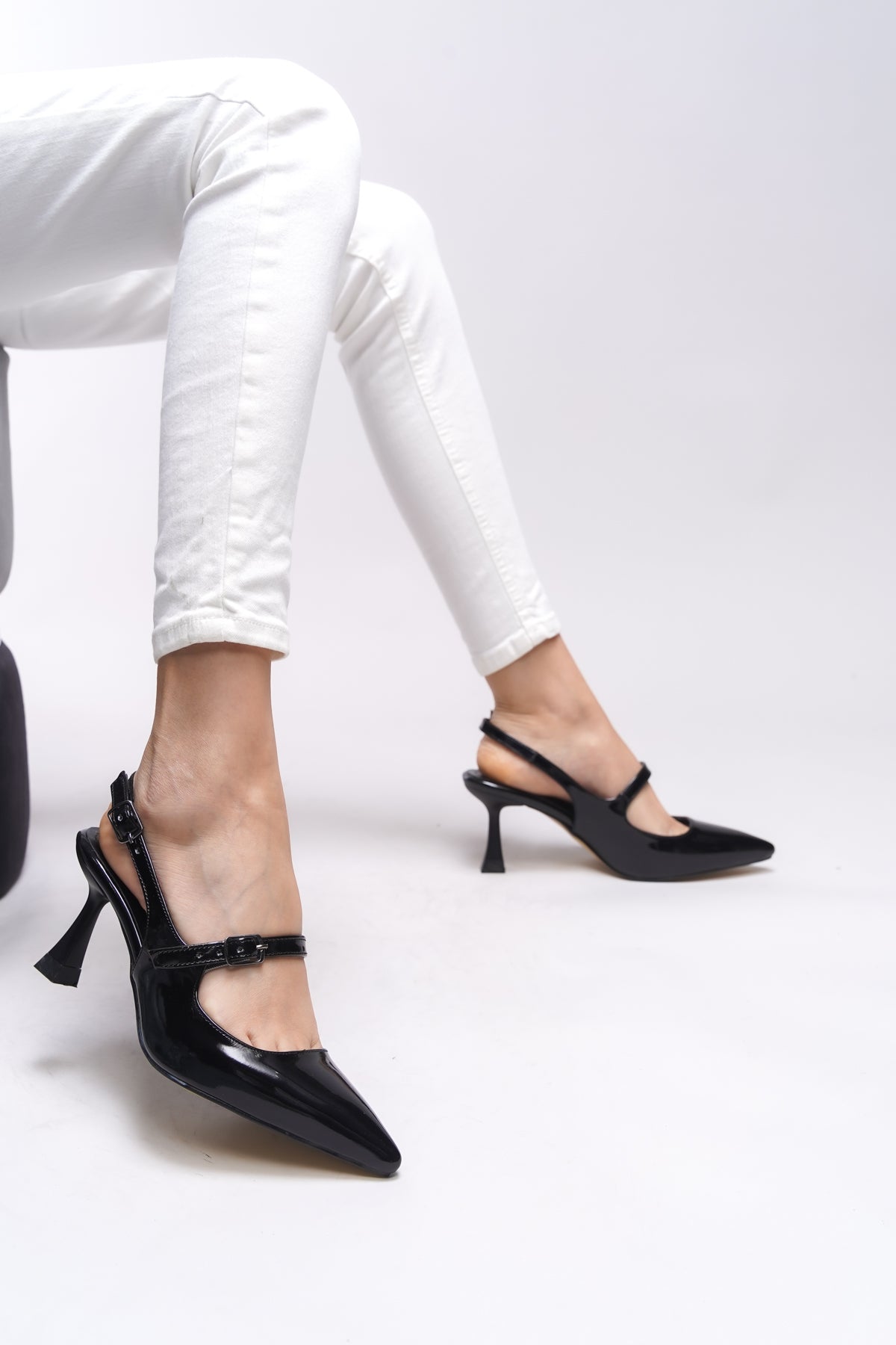 Riccon Melilendra Kadın Arkası Açık Sivri Burun Stiletto 0012701