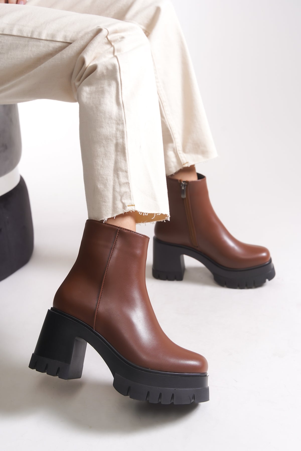 Riccon Eshathbel Kadın Topuklu Bot 0012510