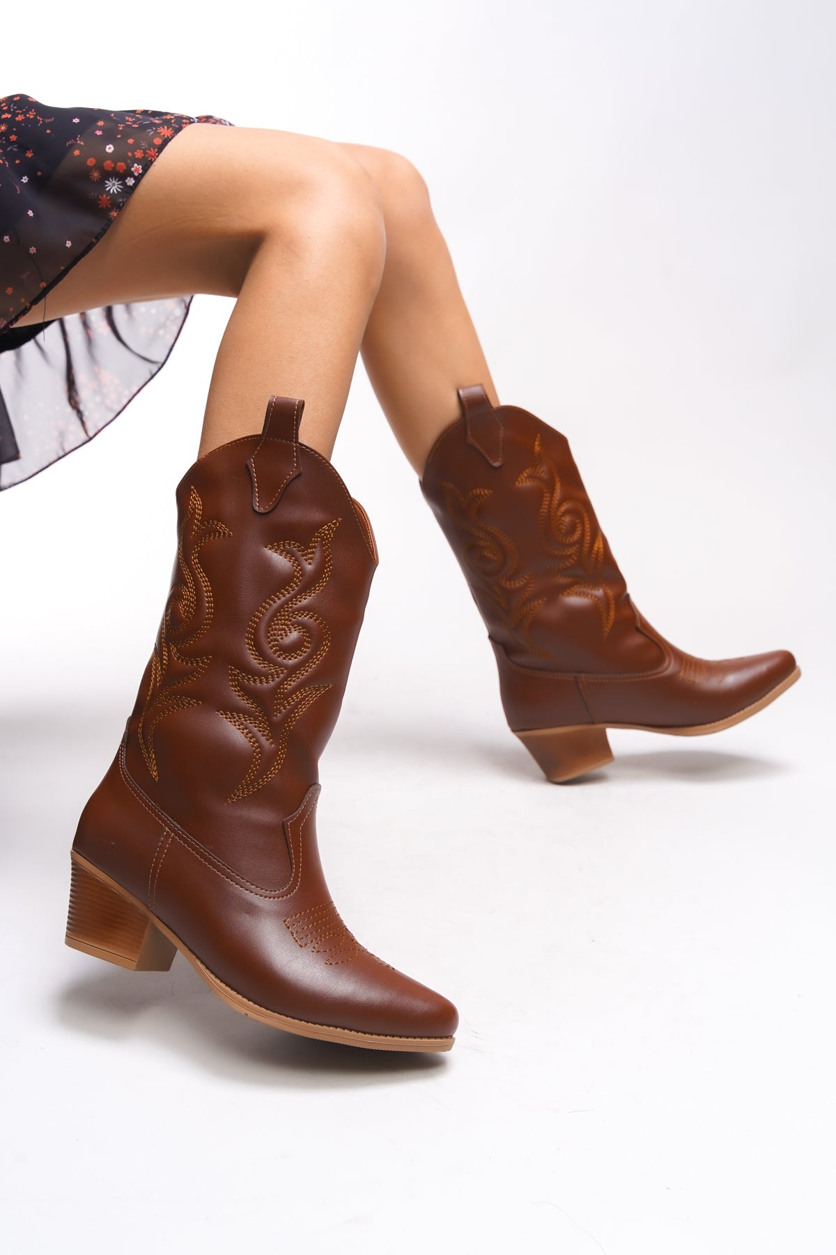Riccon Beicilia Kadın Nakışlı Western Çizme 001288