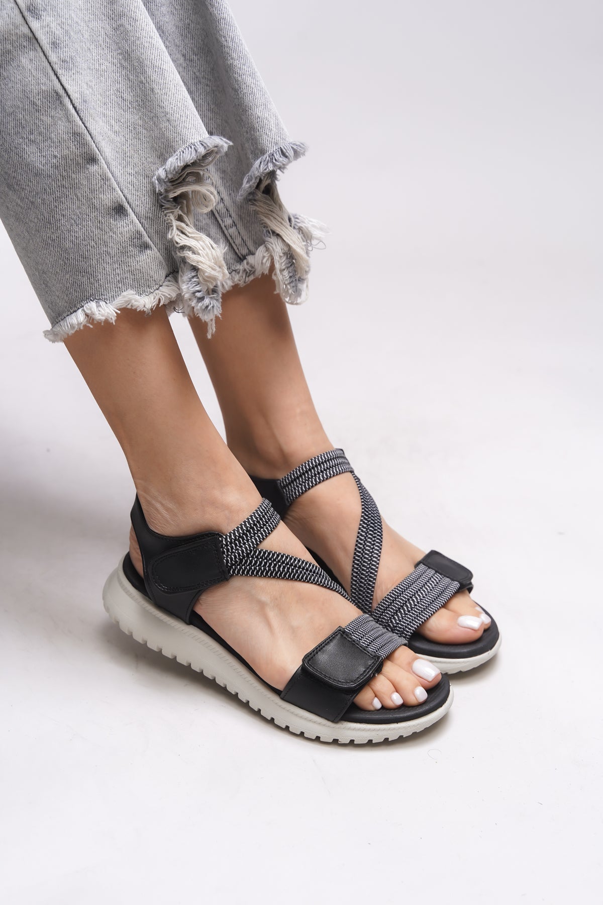 Riccon Yvnaestra Kadın Sandalet 00121002