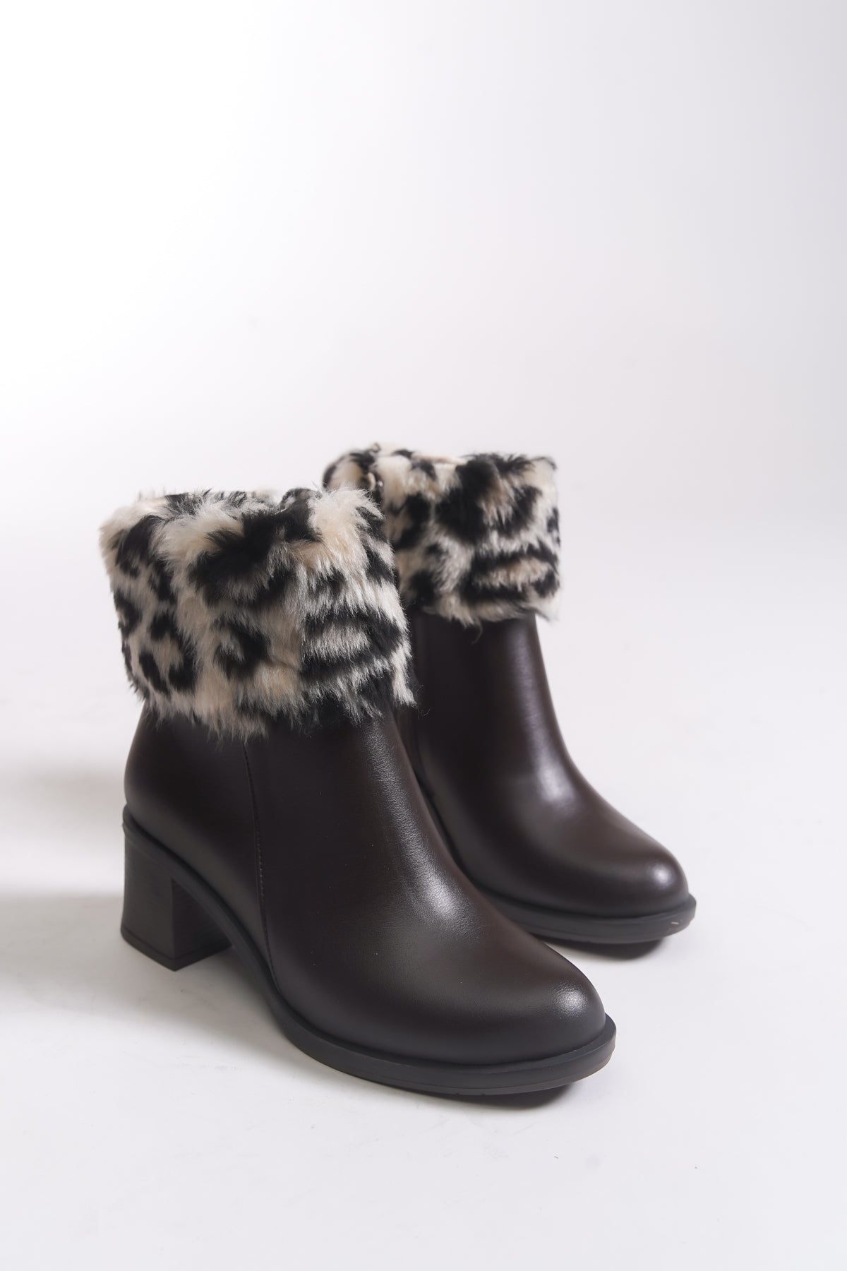 Riccon Rielradh Kadın Kürk Detaylı Topuklu Bot 0012501