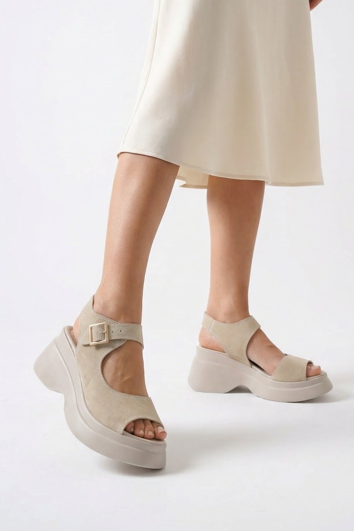 Riccon Quelaela Kadın Sandalet 0012906 Bej Deri Dokulu