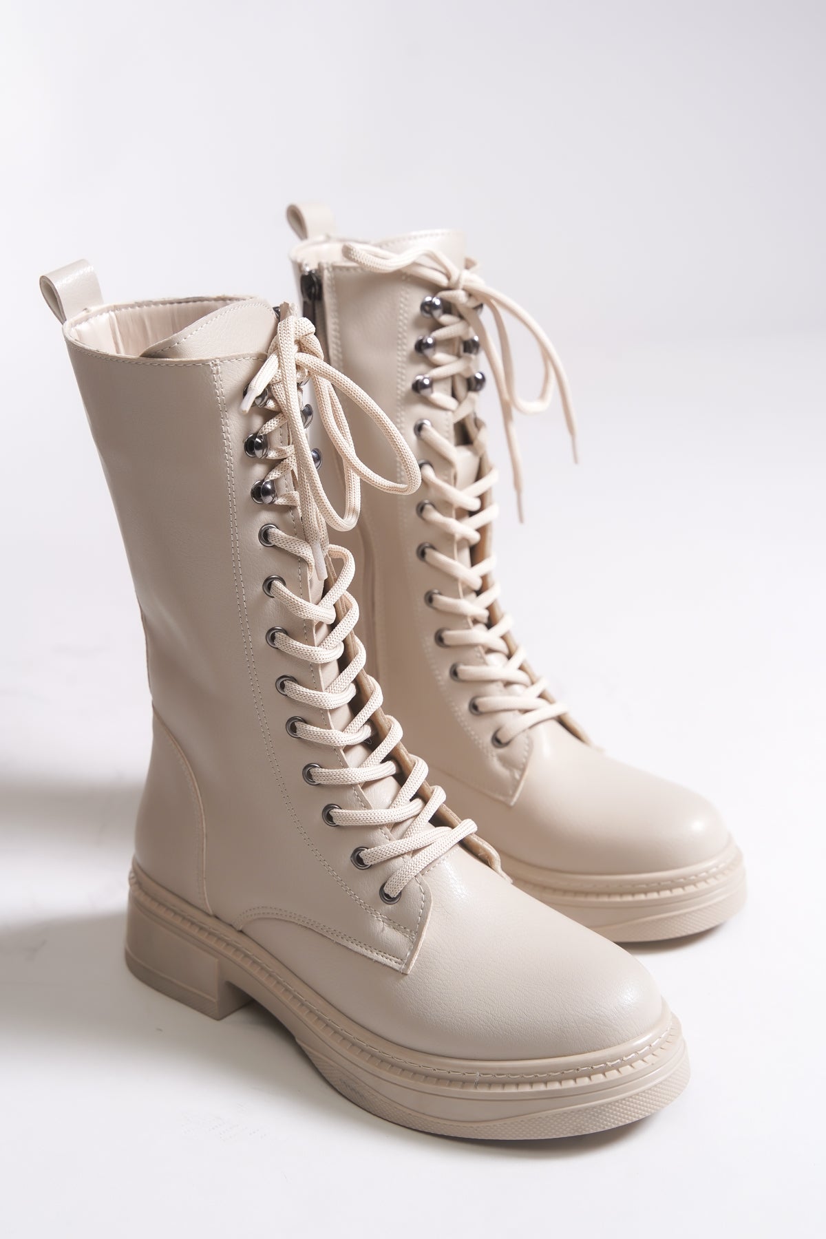 Riccon Marlyrra Kadın Bağcıklı Kısa Çizme 0012707