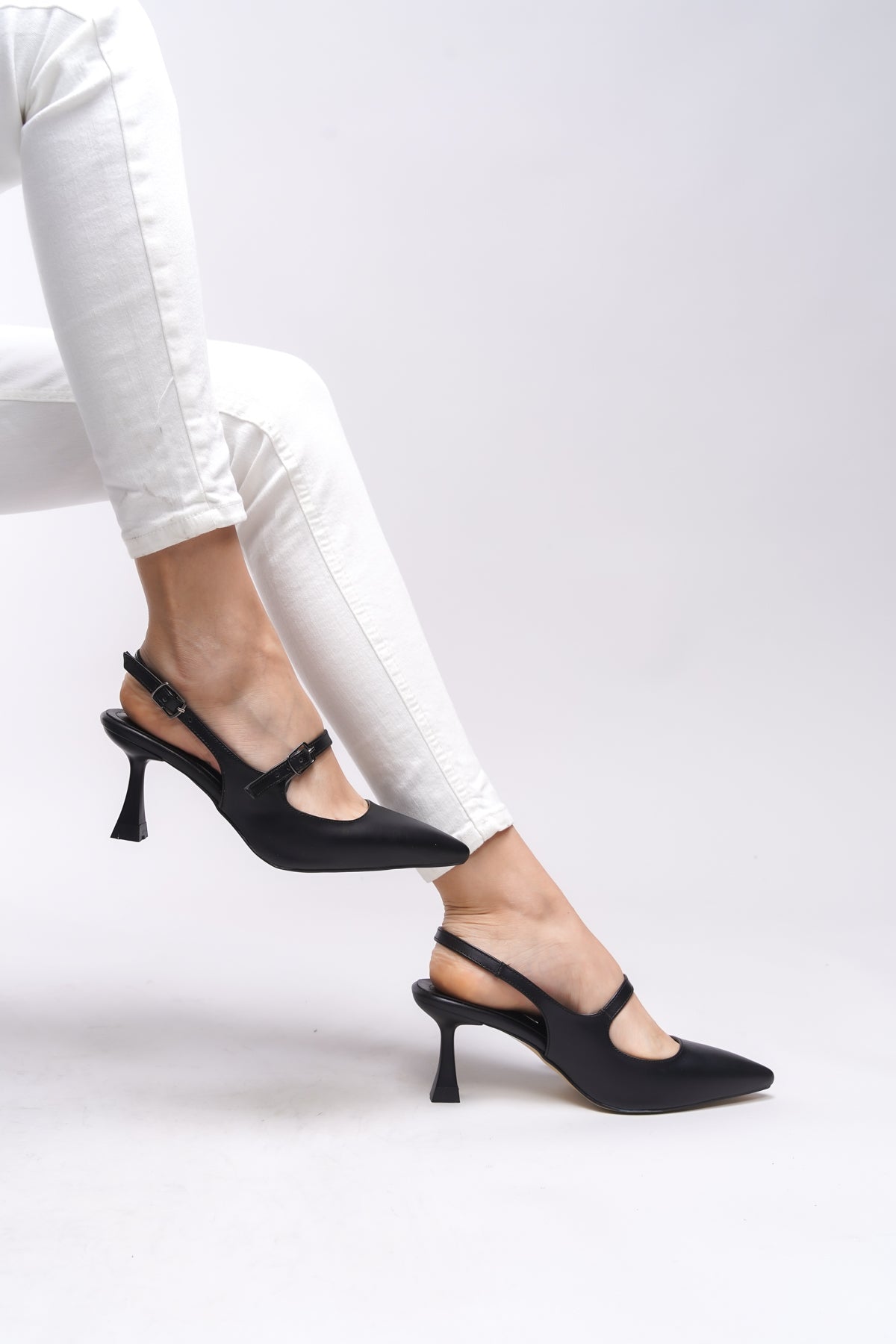 Riccon Melilendra Kadın Arkası Açık Sivri Burun Stiletto 0012701