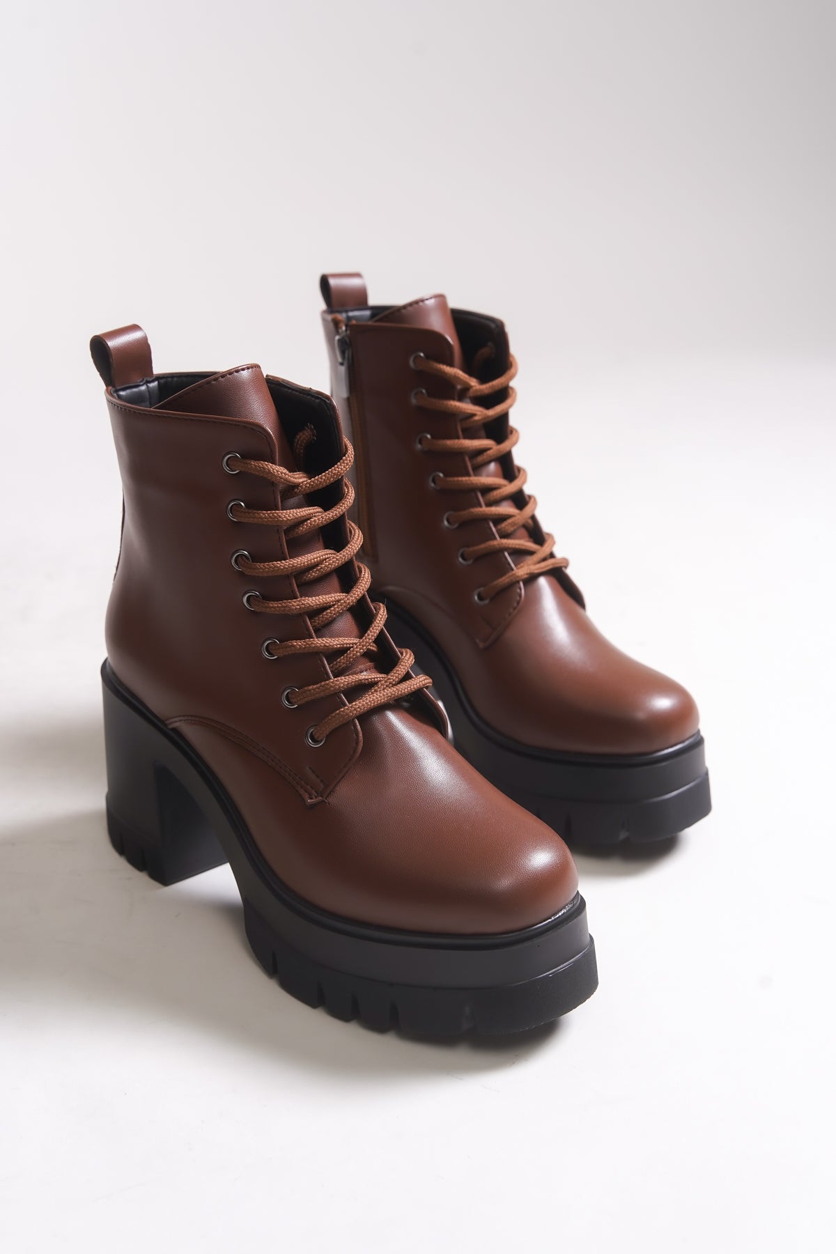 Riccon Nvanor Kadın Topuklu Bot 0012504