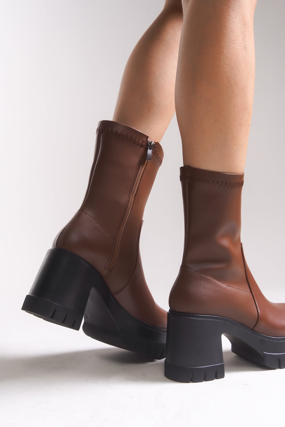 Riccon Voranethis Kadın Bot 0012635