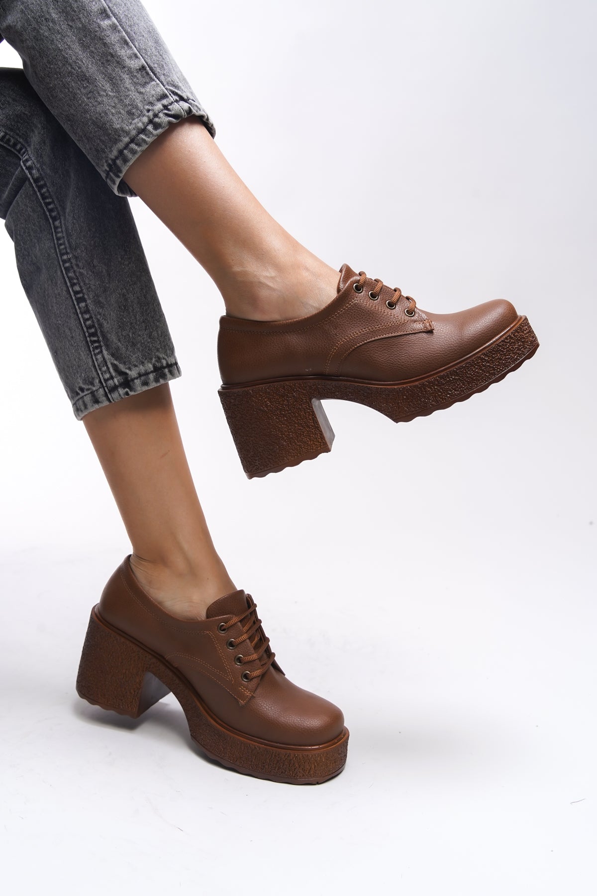 Riccon Thimdrarn Kadın Topuklu Bağcıklı Loafer 00121540