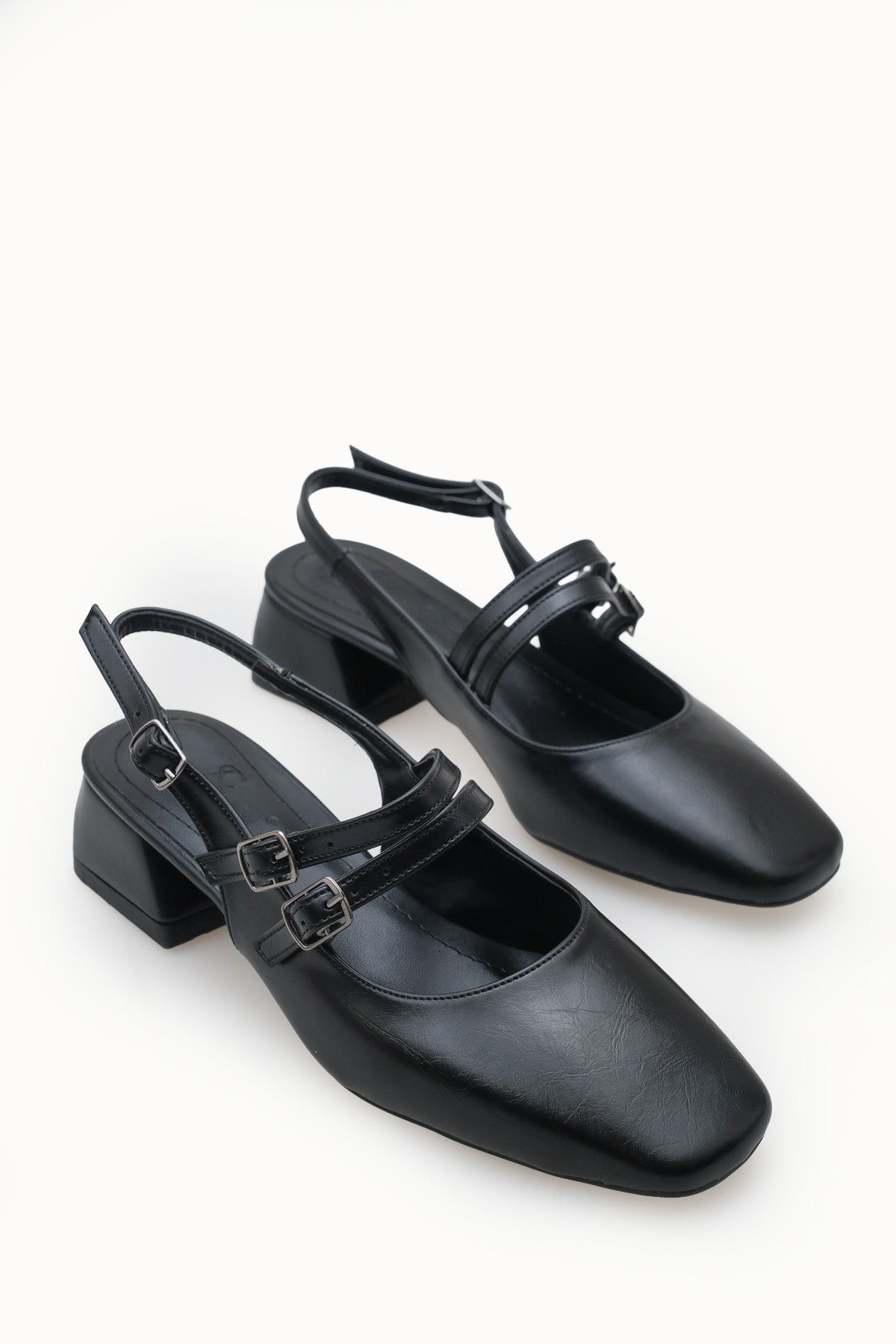 Riccon Kadın Arkası Açık Topuklu Ayakkabı 00121003 Siyah Rustik