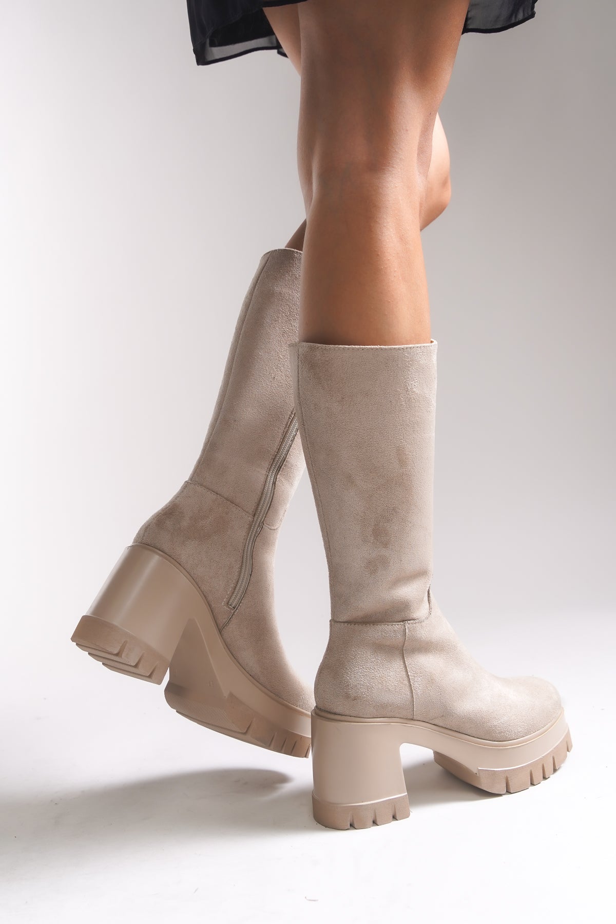 Riccon Lvamel Kadın Diz Altı Topuklu Çizme 0012501