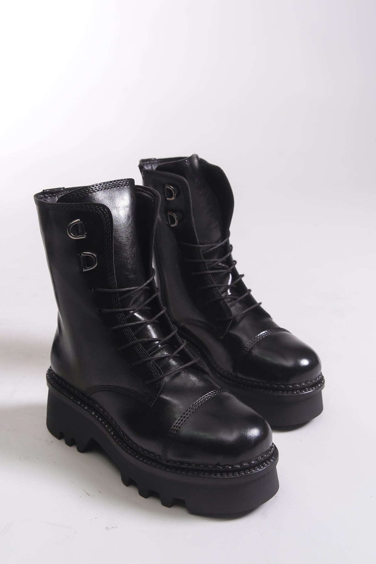 Riccon Loraventha Kadın Bot 00122002