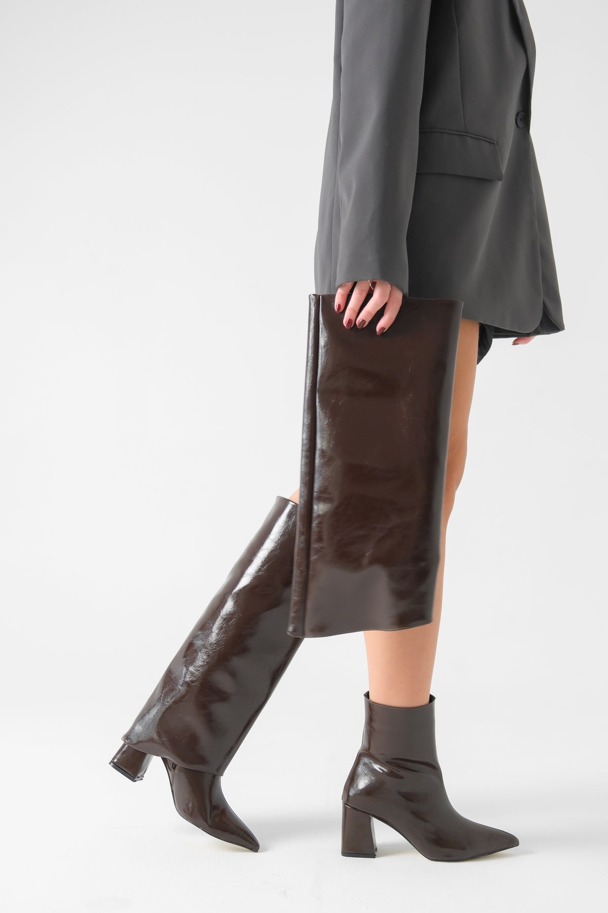 Riccon Takılıp Çıkarılabilen Tozluk Detaylı Sivri Burunlu 2in1 Kadın Çizme Bot