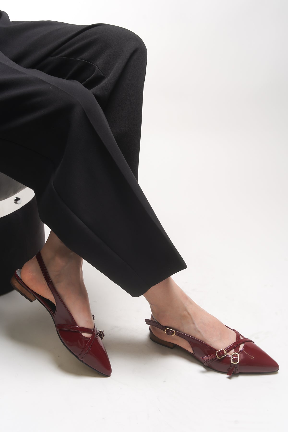 Riccon Elyenlana Kadın Sivri Burunlu Topuklu Ayakkabı 0012110