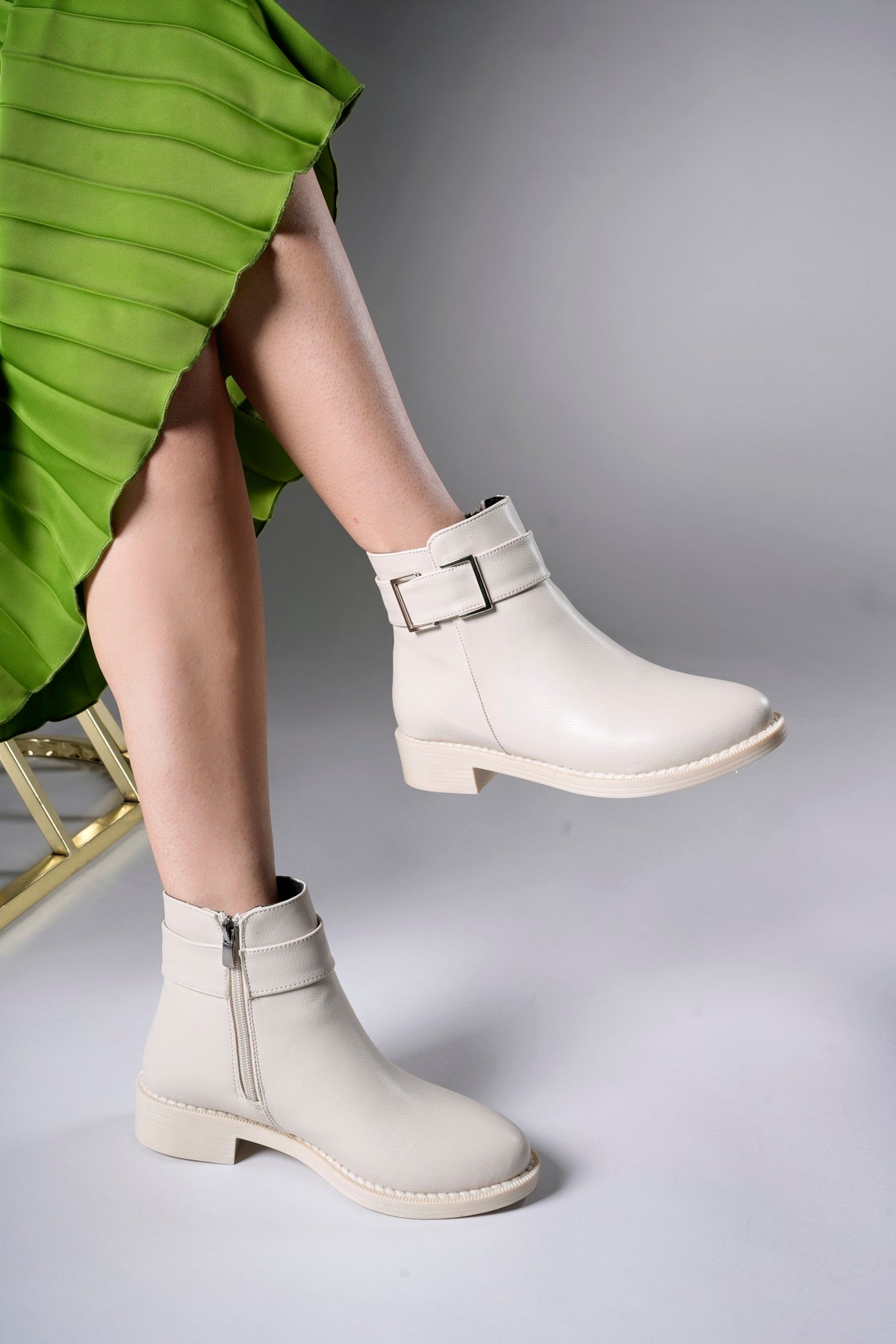 Riccon Hilyariel Kadın Bot 0012078