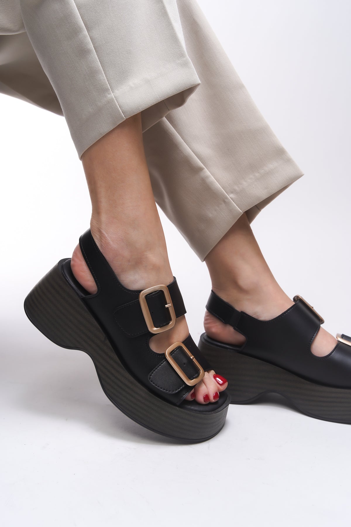 Riccon Zinkilia Kadın Çift Tokalı Sandalet 001292