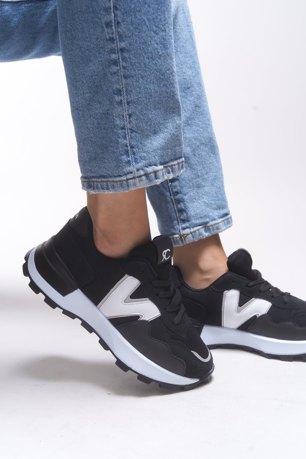 Riccon Rosatora Kadın Sneaker 001210 Siyah Beyaz