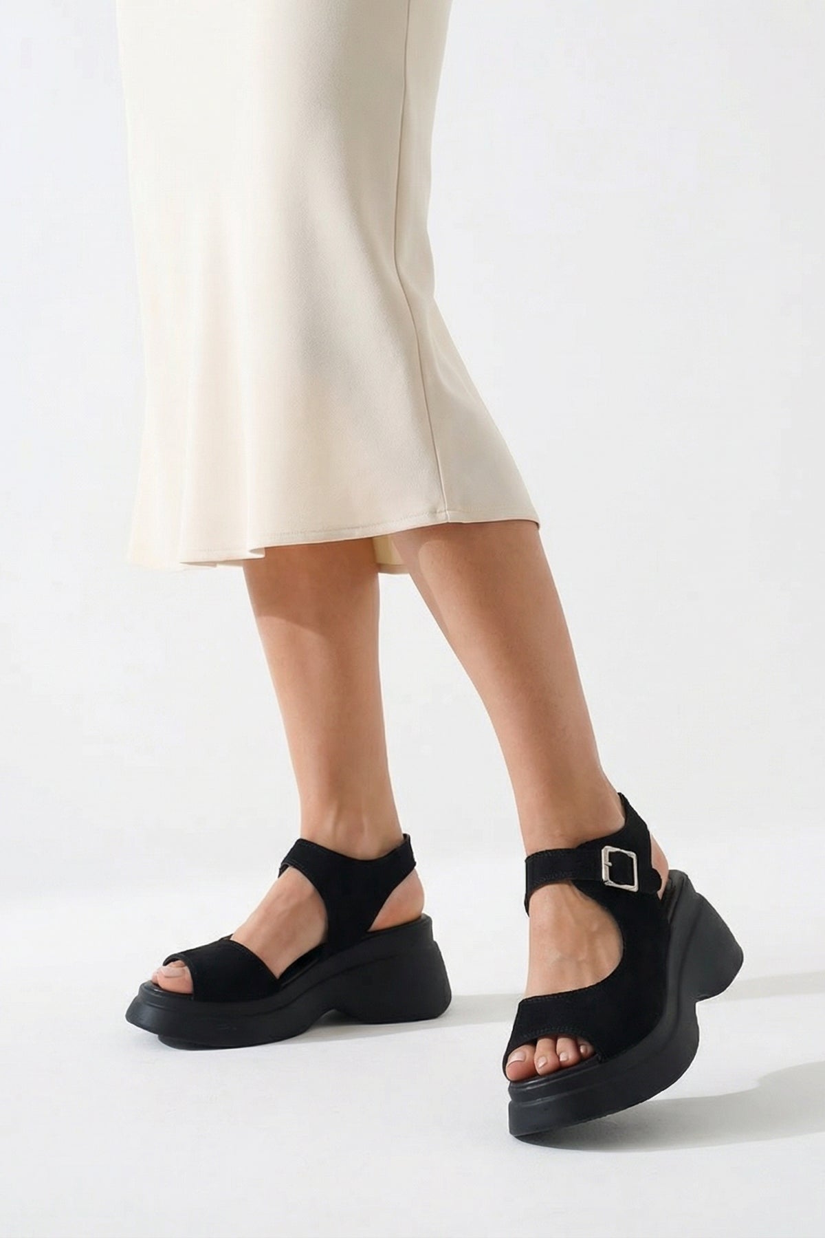 Riccon Quelaela Kadın Sandalet 0012906 Siyah Deri Dokulu