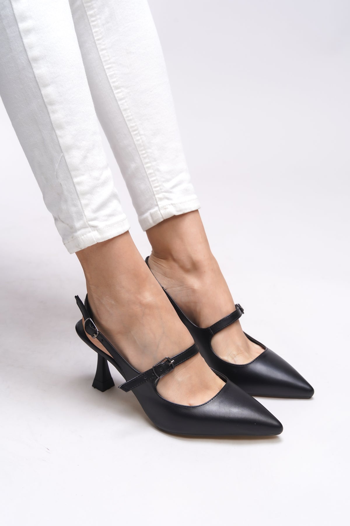 Riccon Melilendra Kadın Arkası Açık Sivri Burun Stiletto 0012701