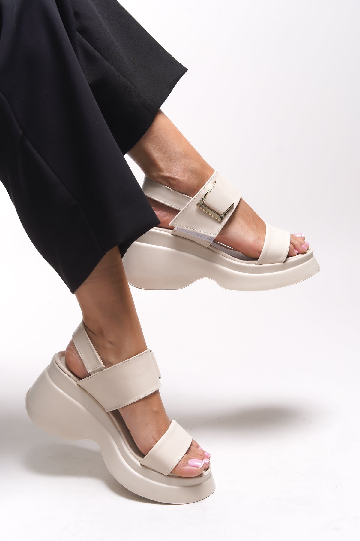 Riccon Gablynthi Kadın Sandalet 0012907