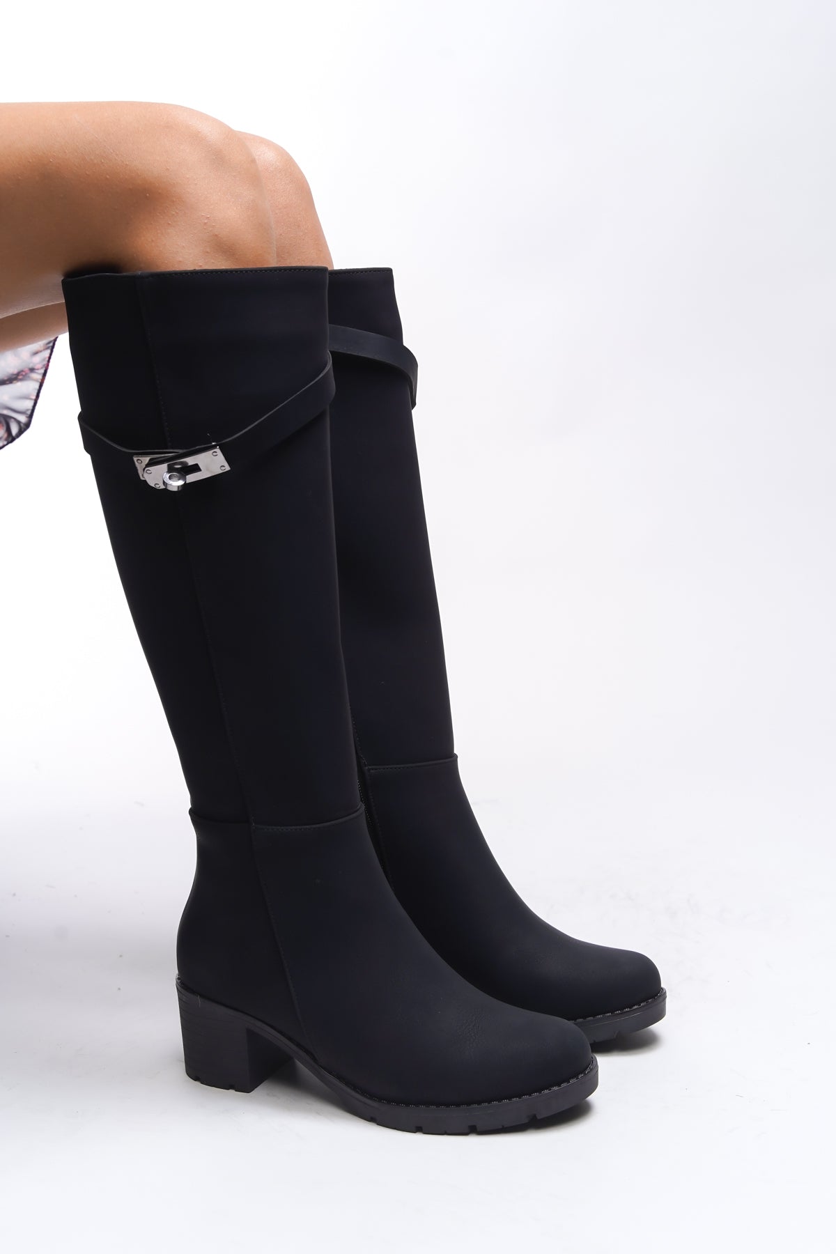 Riccon Jacmylla Kadın Kilit Detaylı Çizme 0012777