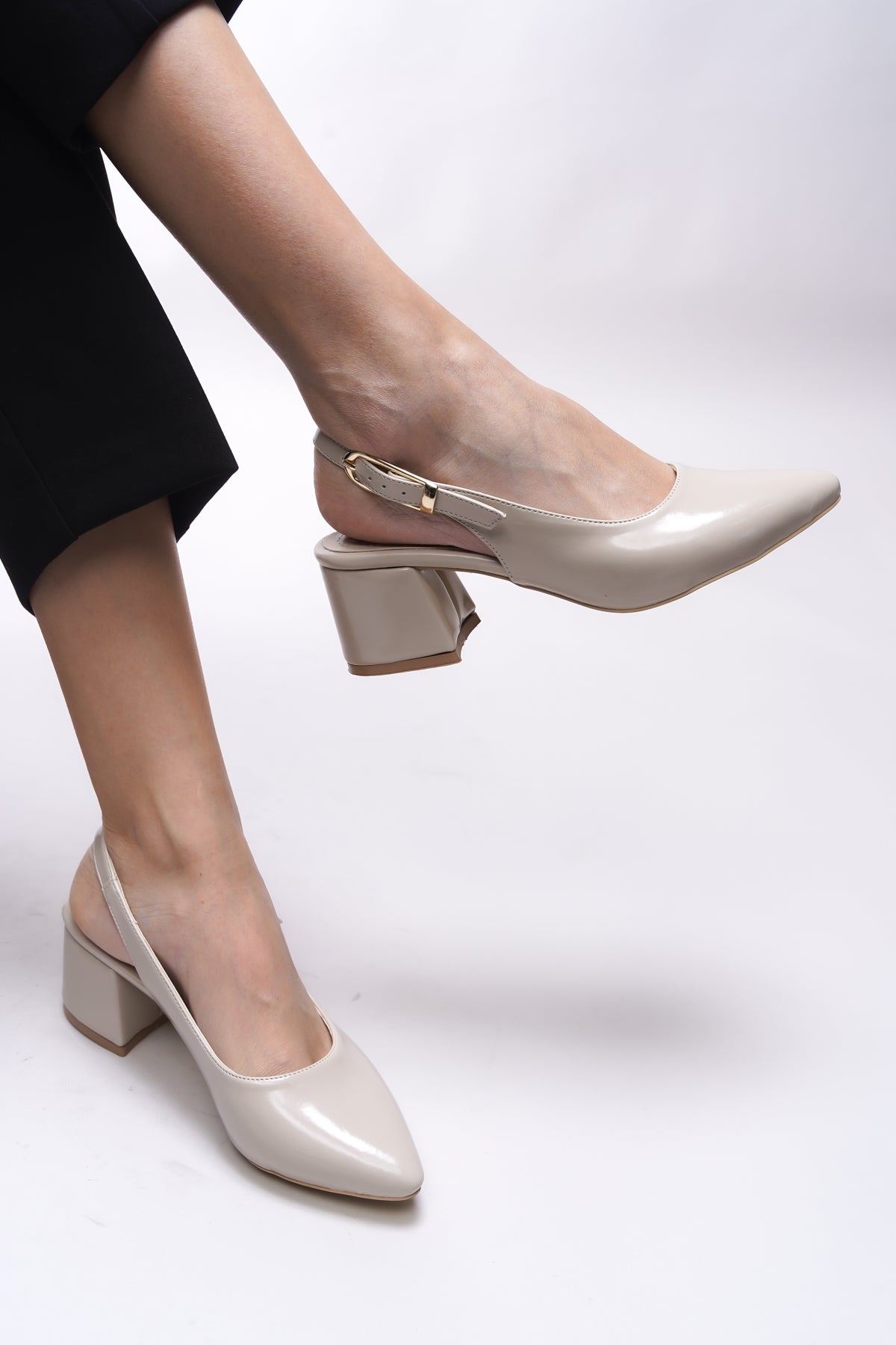 Riccon Eveltihne Kadın Topuklu Ayakkabı 0012309