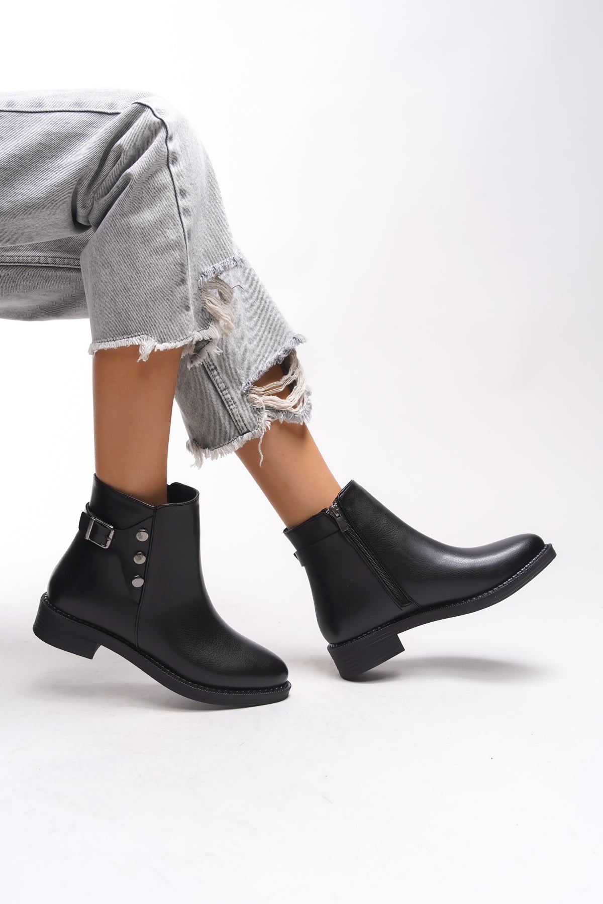 Riccon Heshrari Kadın Bot 0012072