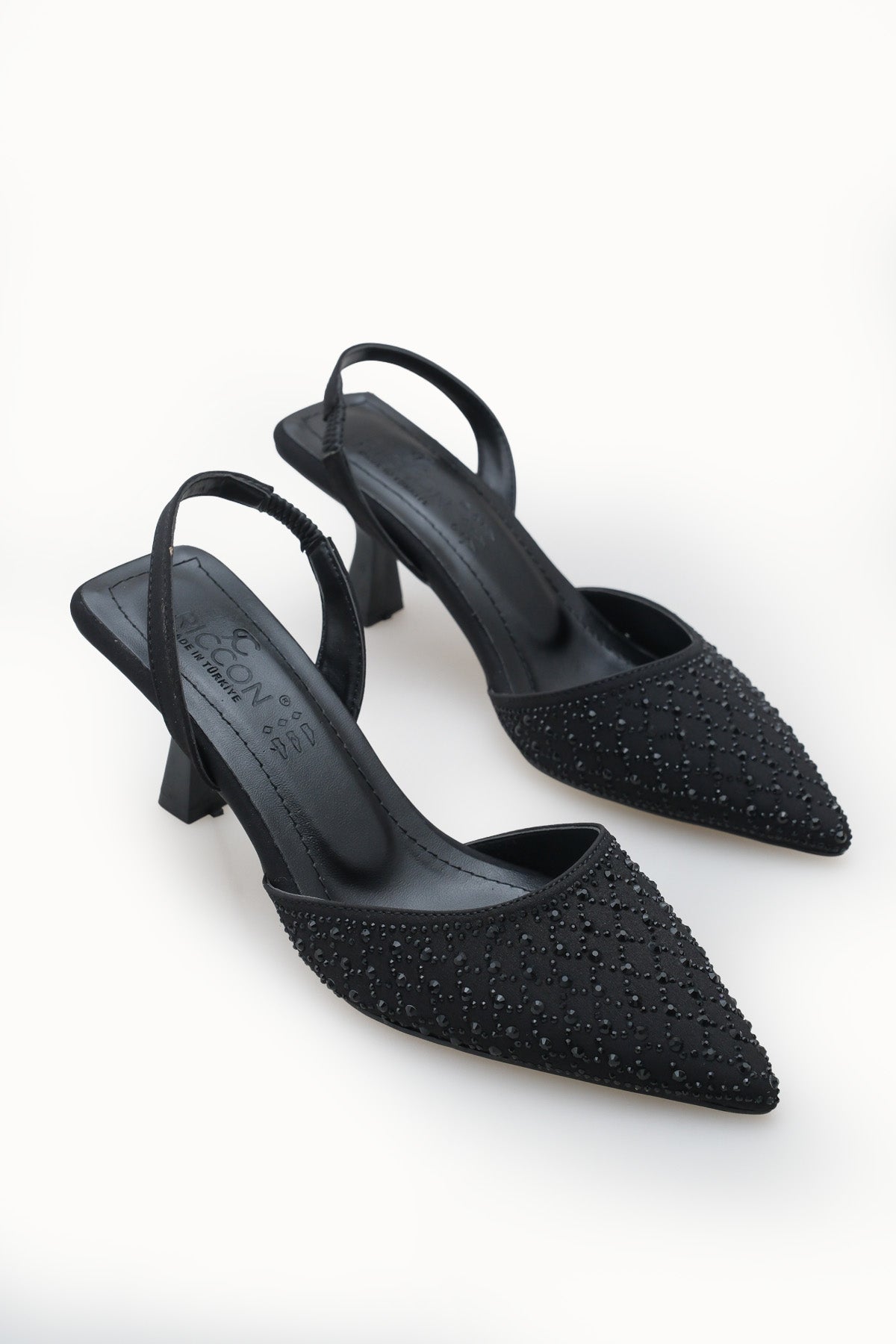 Riccon Kadın Sivri Burunlu Arkası Açık İnce Topuklu Ayakkabı 001207 Siyah Siyah