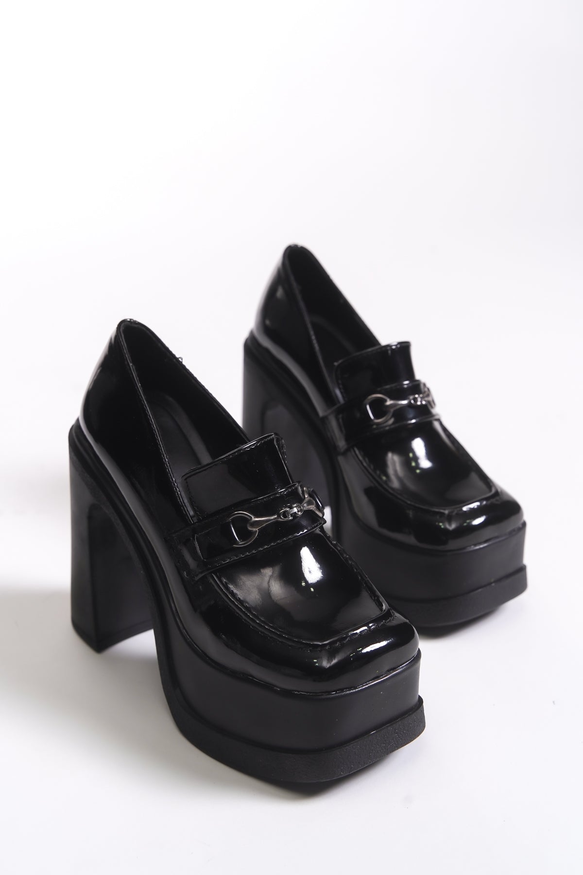 Riccon Kadın Yüksek Topuklu Loafer 00122003 Siyah Rugan