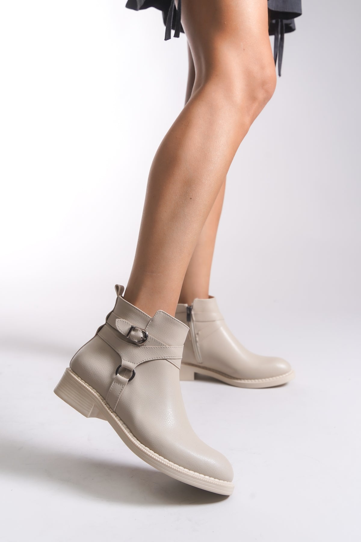 Riccon Kadın Bot 00120030