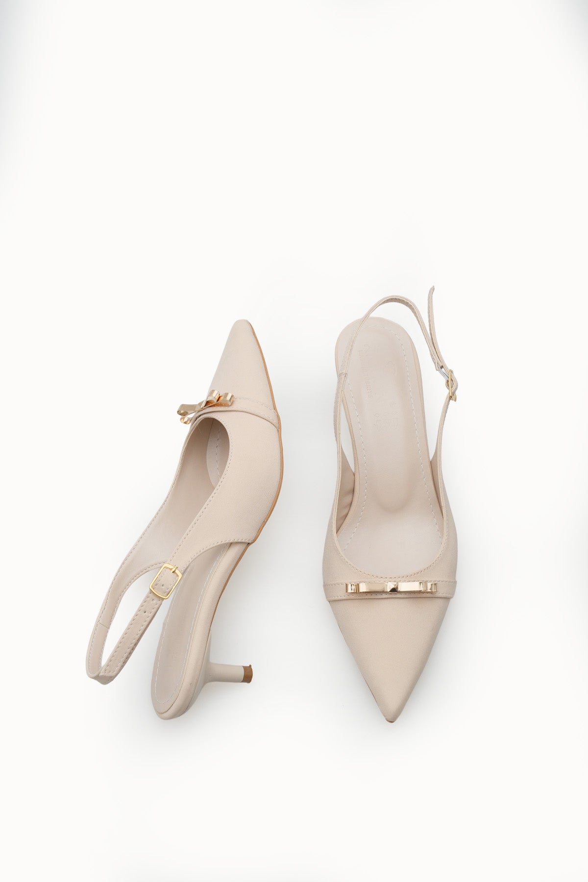 Riccon Kadın Sivri Burunlu Arkası Açık İnce Topuklu Ayakkabı 0012205 Mat Ten