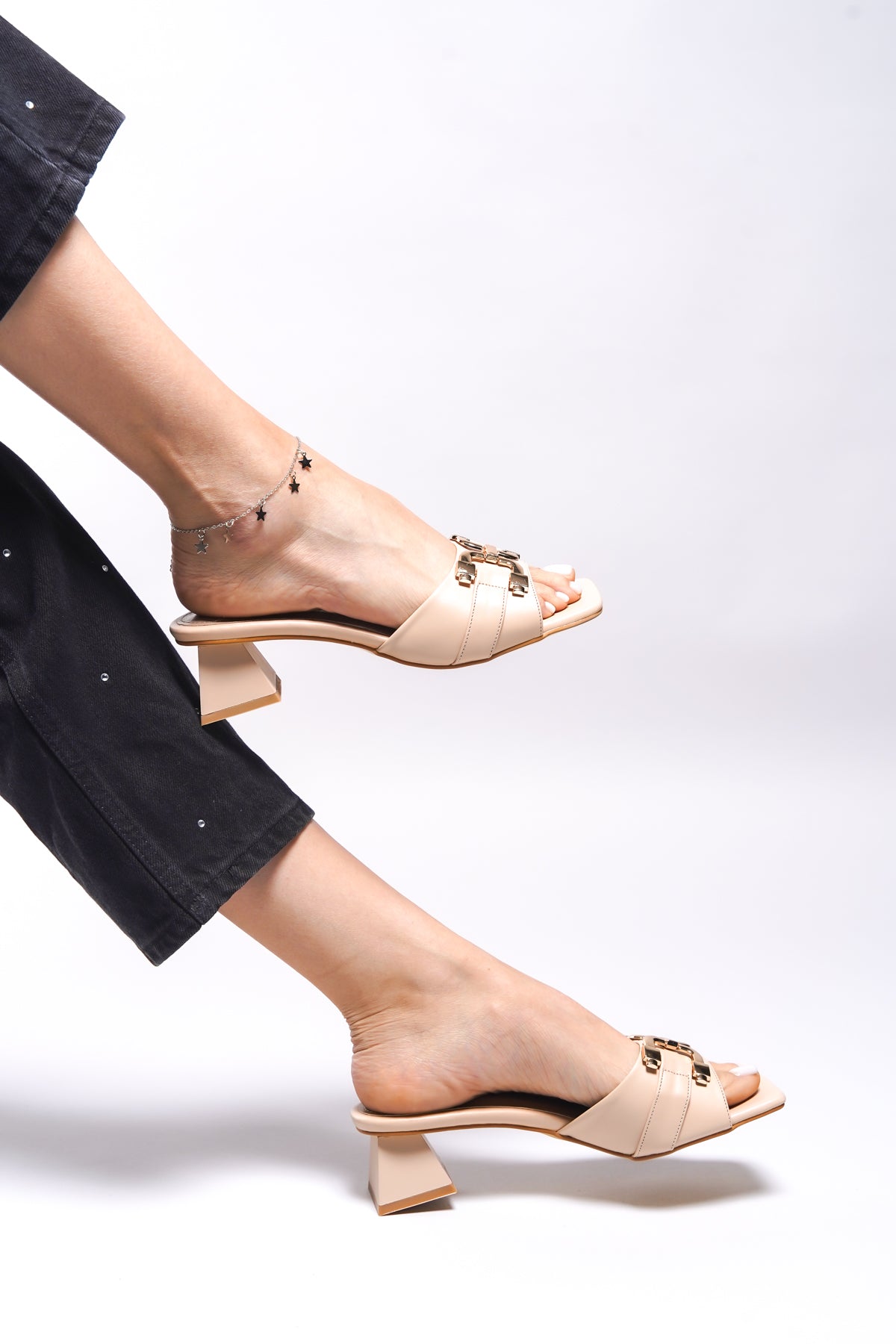 Riccon Kiavriah Kadın Topuklu Terlik 001211