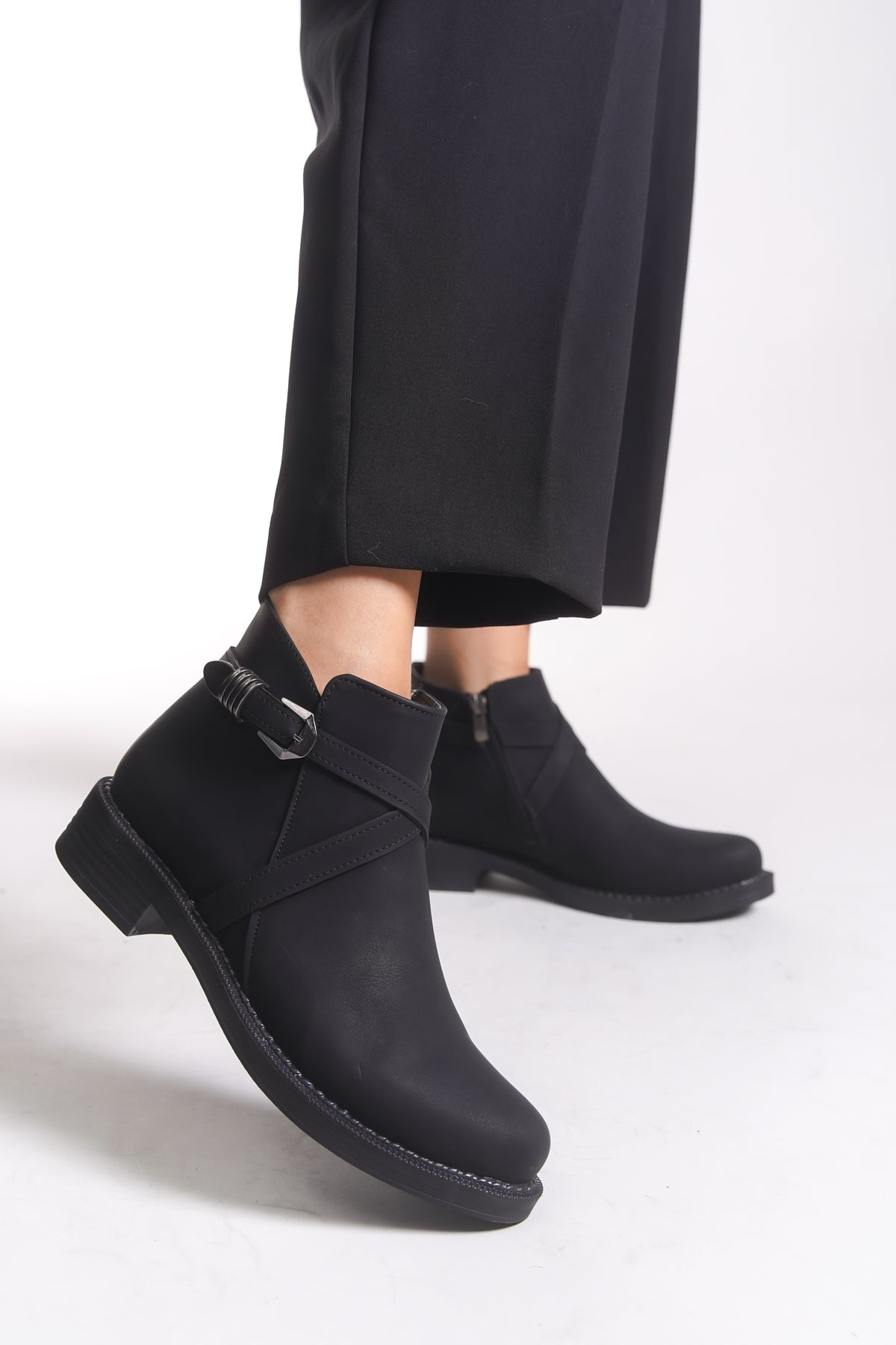 Riccon Kyravien Kadın Bot 0012403