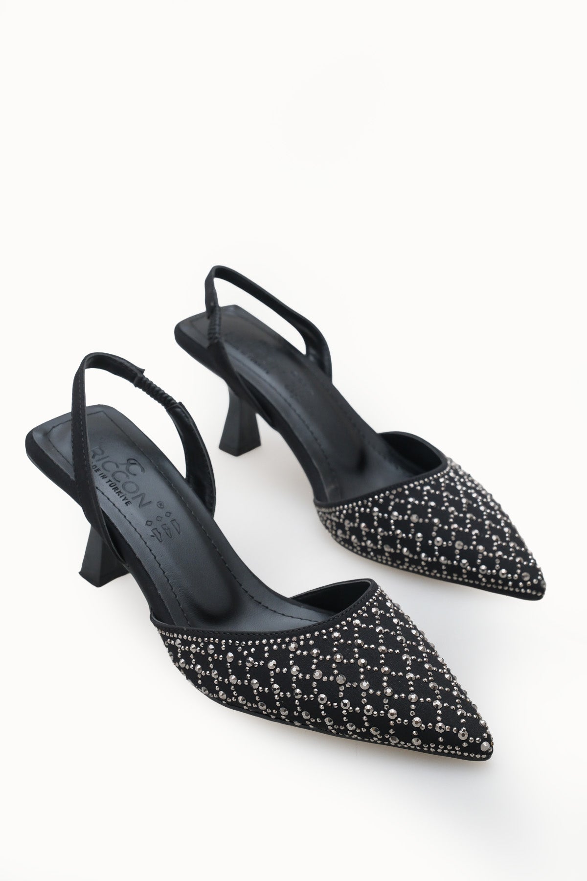 Riccon Kadın Sivri Burunlu Arkası Açık İnce Topuklu Ayakkabı 001207 Siyah Gümüş