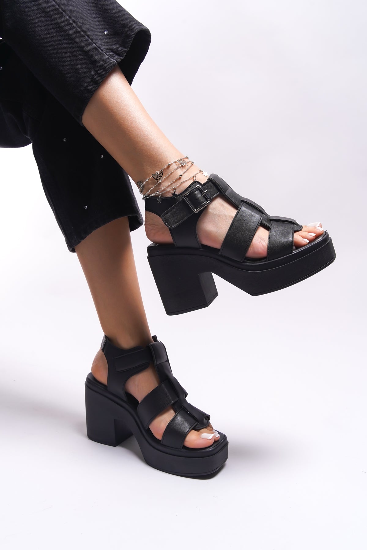 Riccon Felebelle Kadın Topuklu Sandalet 00122001