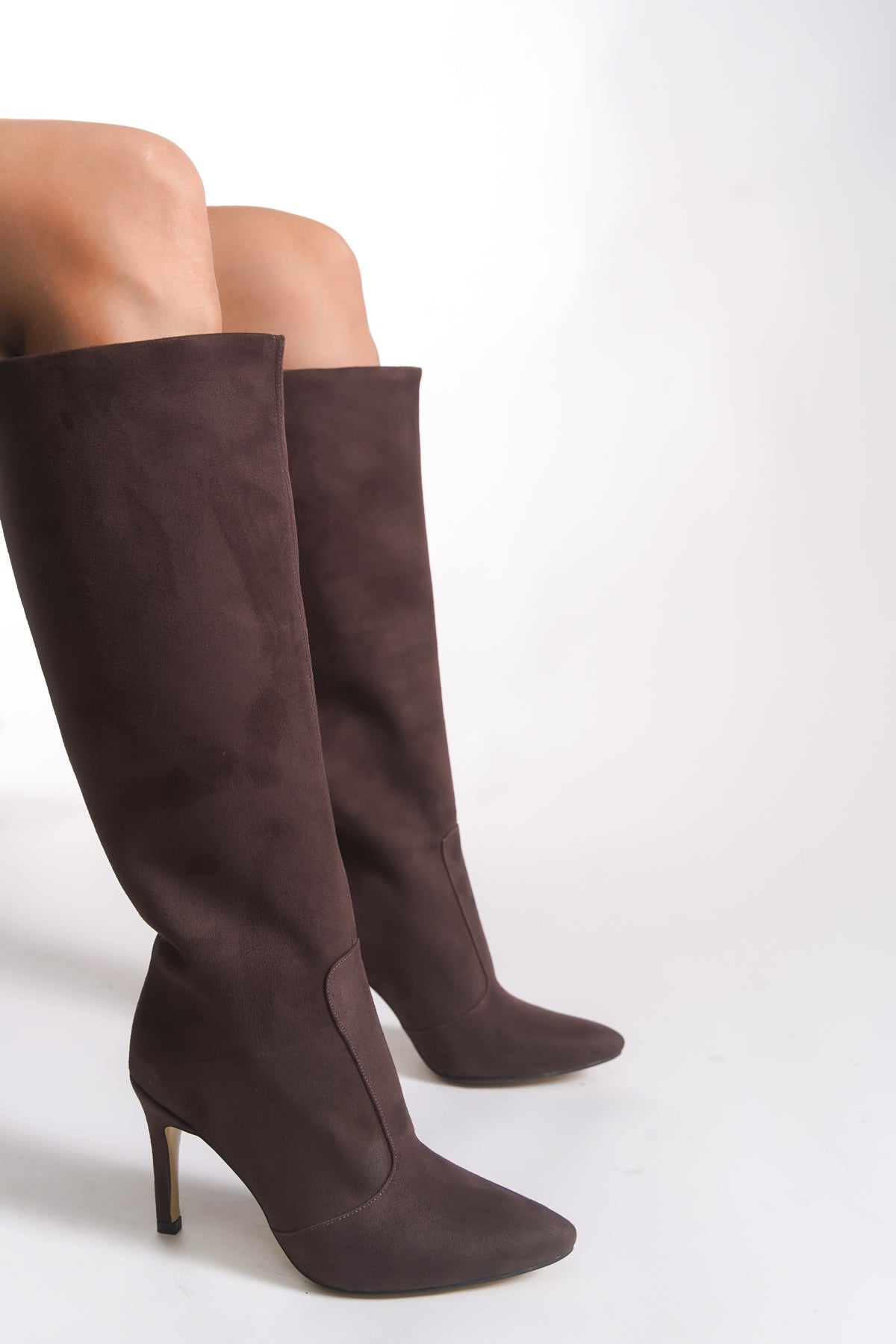 Riccon Hilnaril Kadın Sivri Topuklu Çizme 00123000 Kahverengi Süet