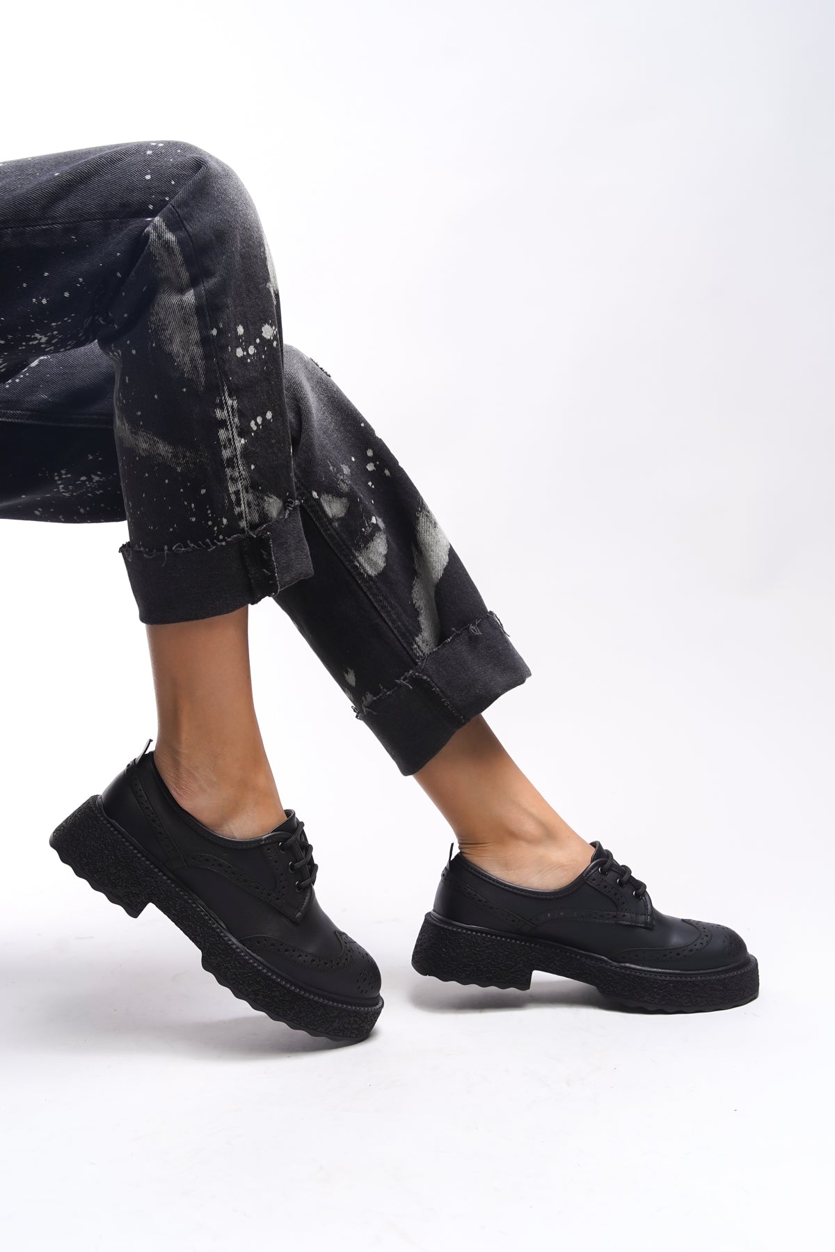 Riccon Oknyrth Kadın Bağcıklı Loafer 00121990 Siyah Cilt