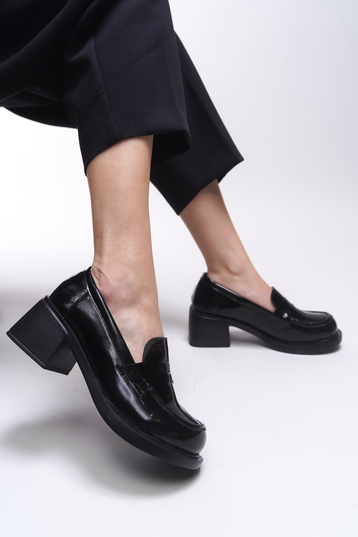 Riccon Yllthyl Kadın Loafer 0012500 Siyah Rugan