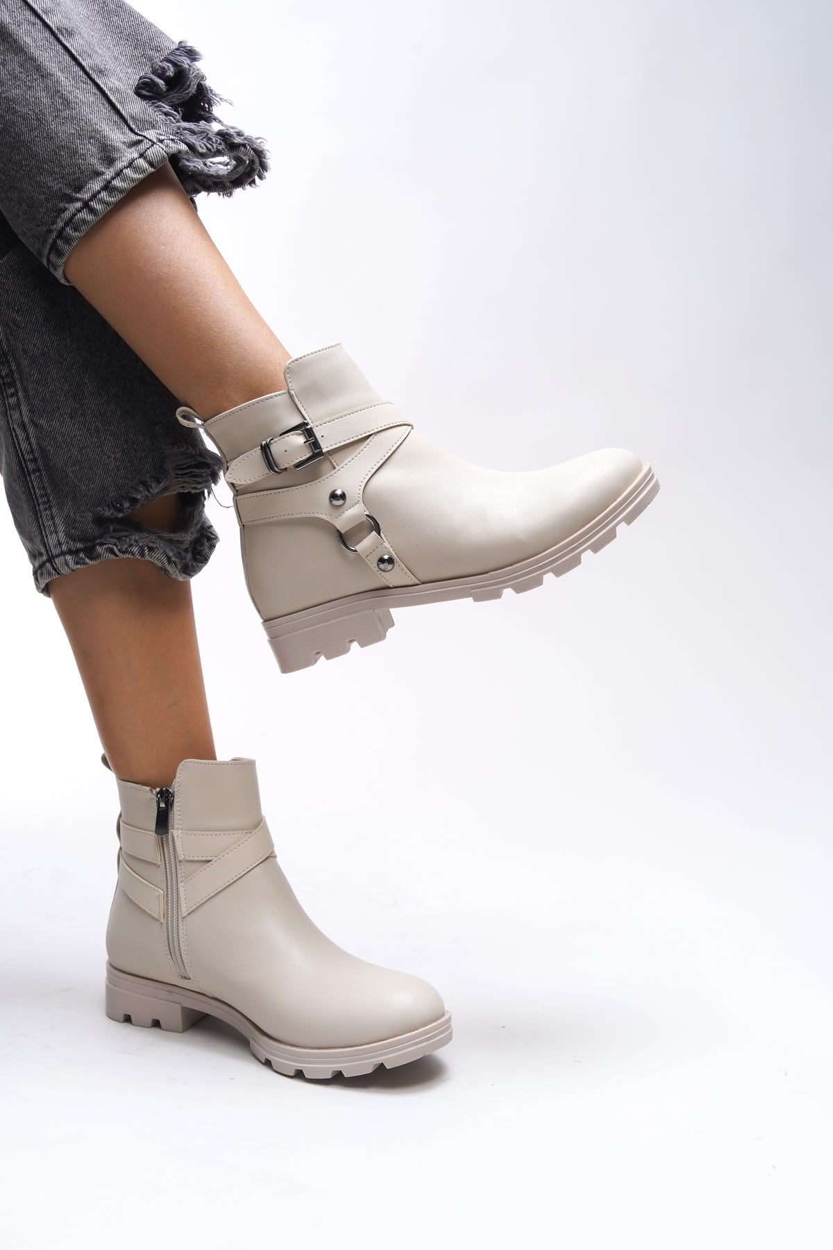 Riccon Lislaevar Kadın Toka Detaylı Bot 0012202