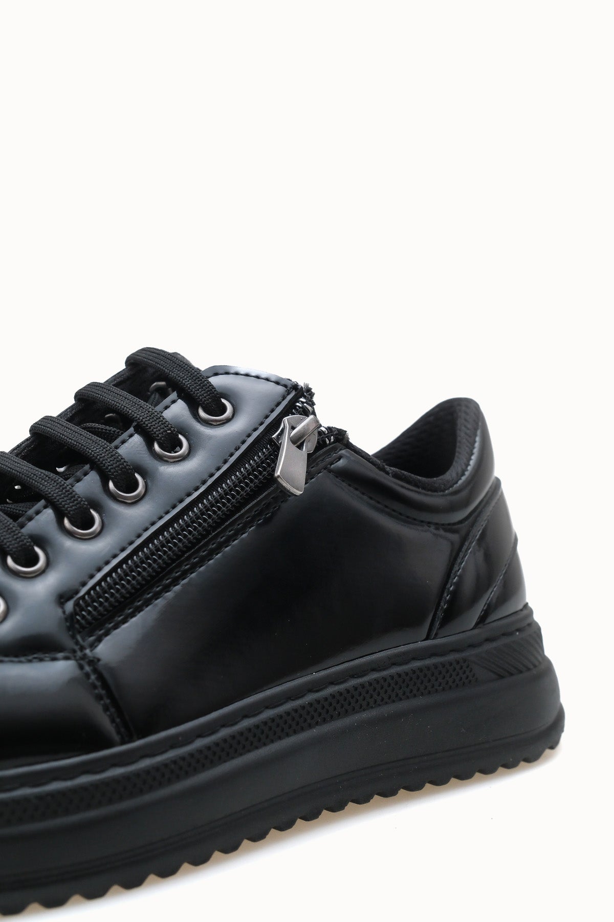 Riccon Kadın Sneaker 0012300 Siyah Rugan