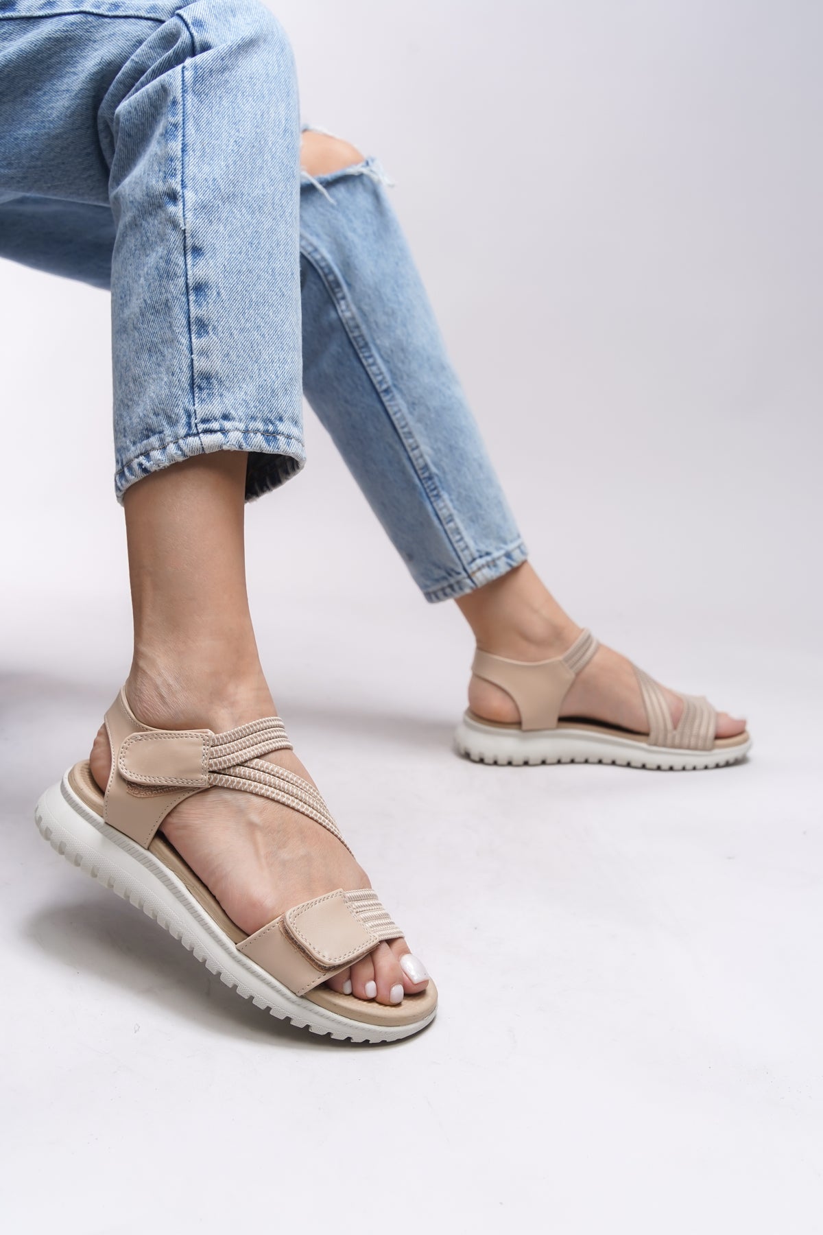 Riccon Yvnaestra Kadın Sandalet 00121002