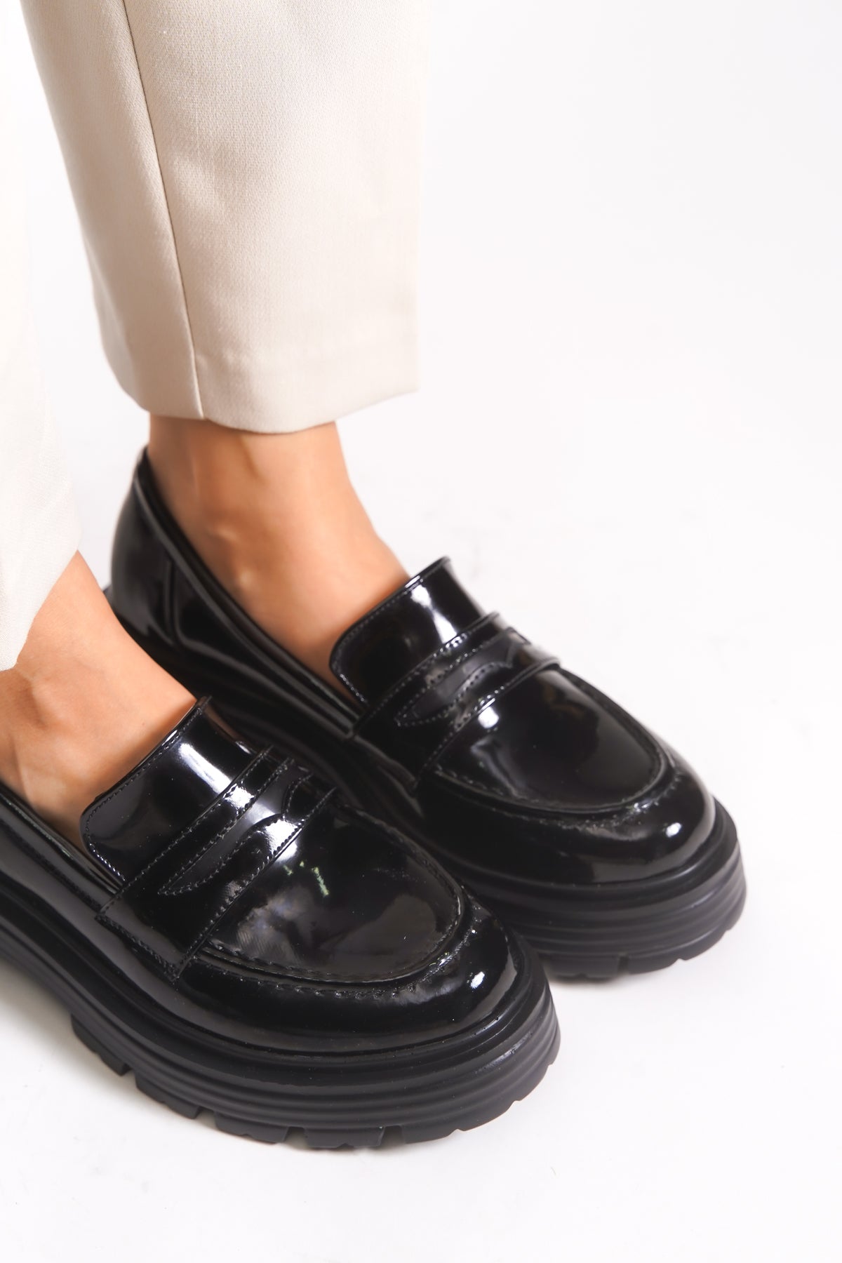 Riccon Kadın Günlük Loafer Ayakkabı 0012920 Siyah Rugan