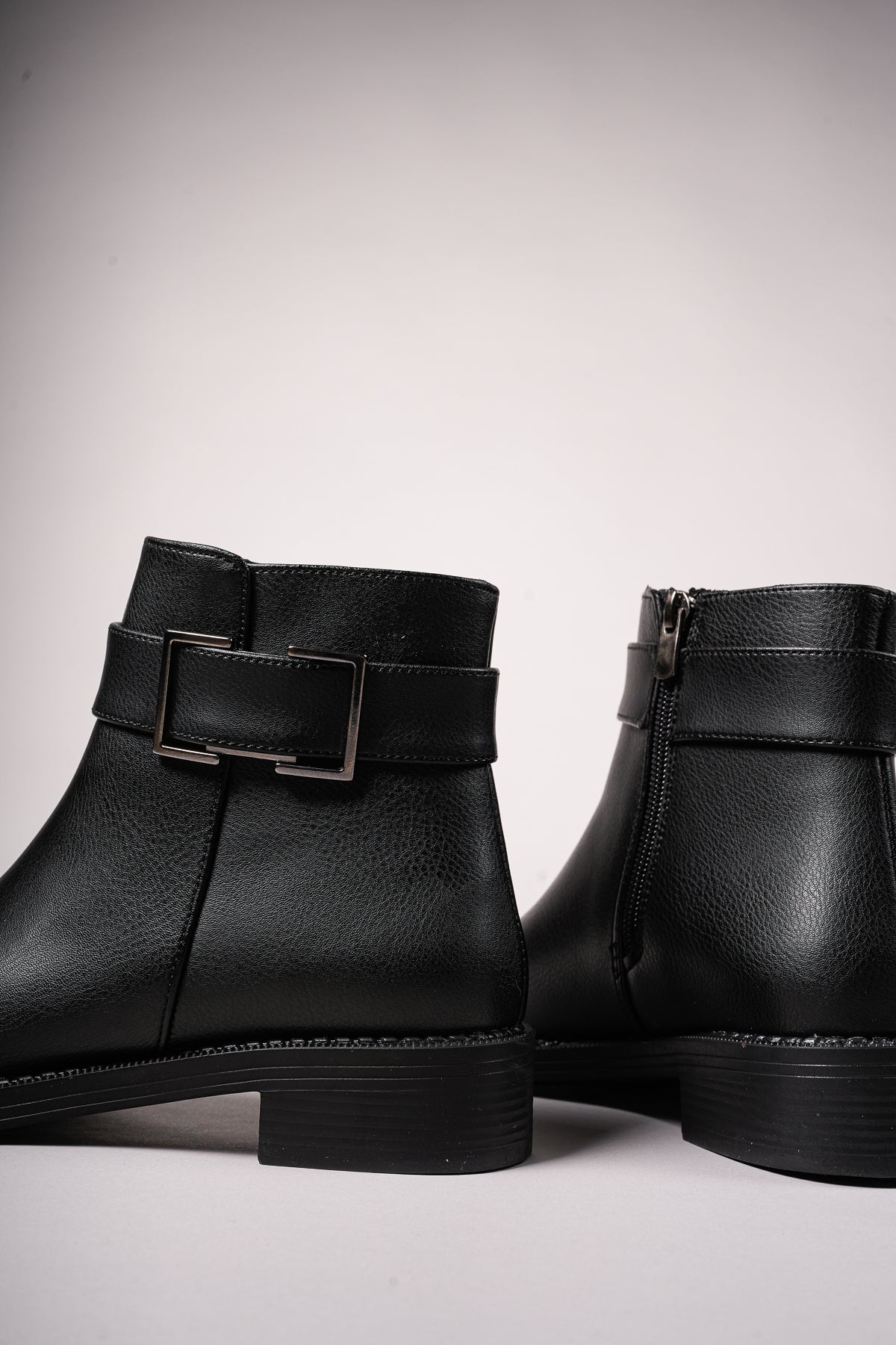 Riccon Hilyariel Kadın Bot 0012078