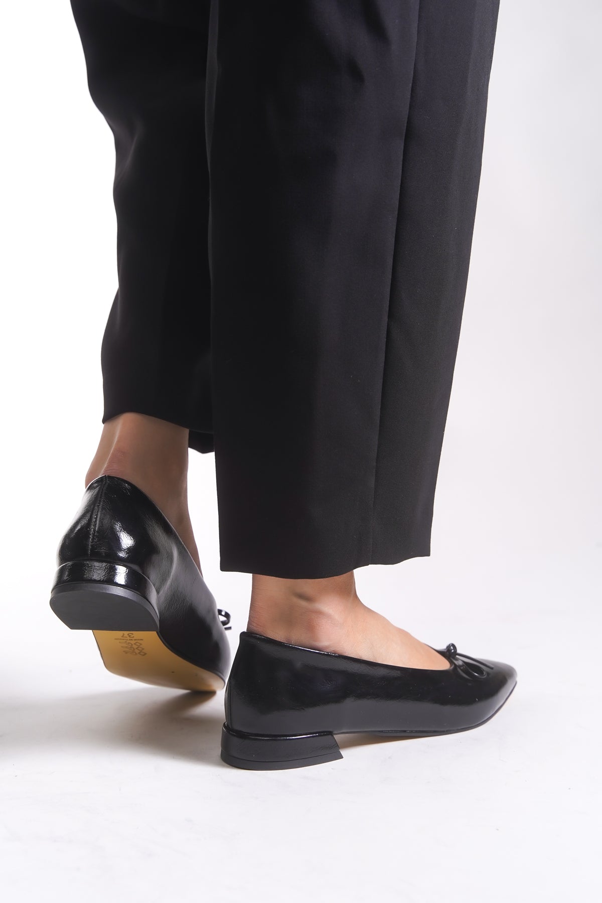 Riccon Kadın Sivri Burun Babet 0012502