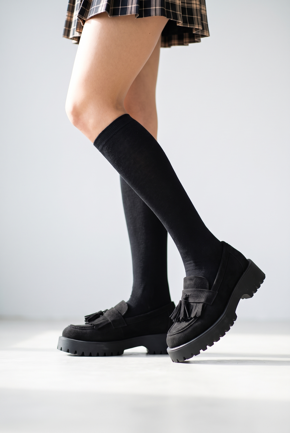 Riccon Vela Sola loafer siyah süet - profil detay
