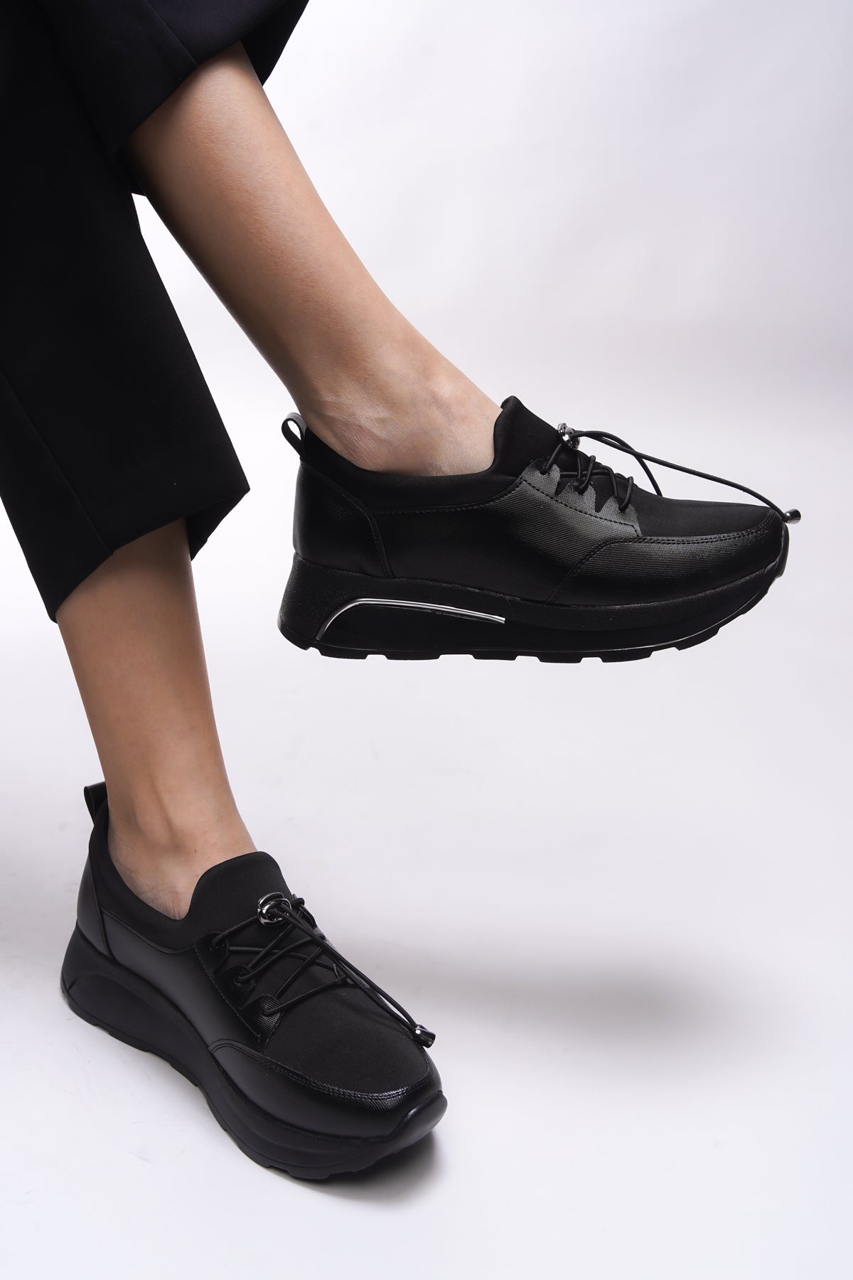Riccon Isolendra Kadın Sneaker 00121706 Siyah Siyah - Riccon