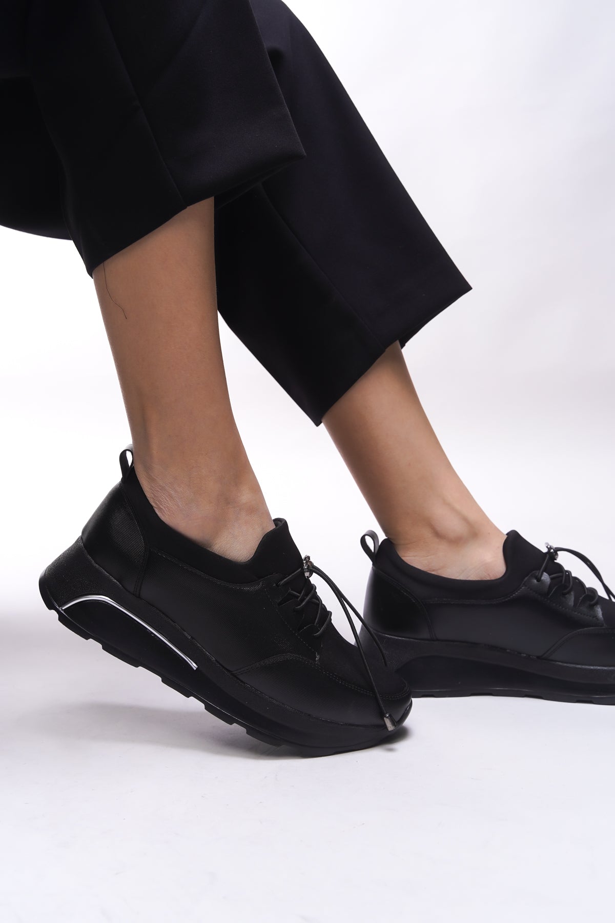 Riccon Isolendra Kadın Sneaker 00121706 Siyah Siyah - Riccon