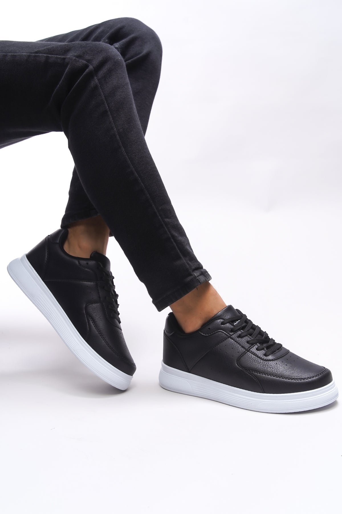 Riccon Jamethil Erkek Sneaker 0012110 Siyah Beyaz - Riccon